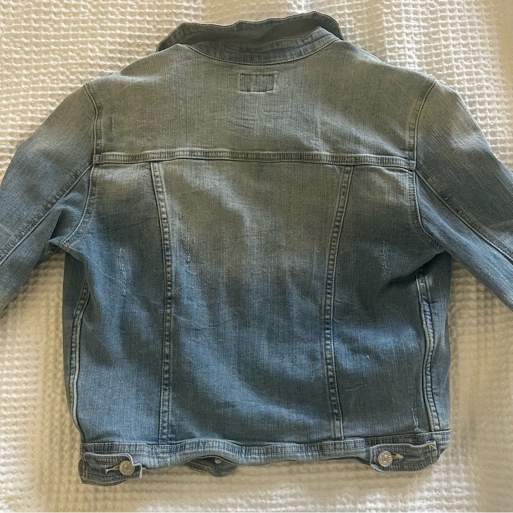 Light Blue Denim Jacket - Picture 5 of 9